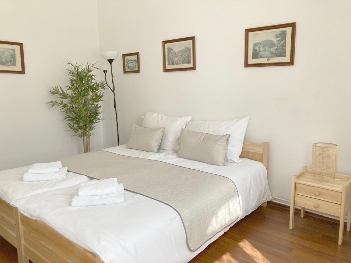 Three Rings Apartments Κάρλοβι Βάρι Εξωτερικό φωτογραφία